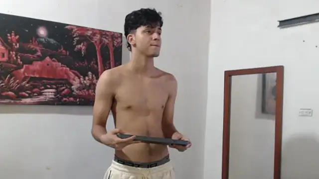 alice julls online show from October 29, 9:38 pm