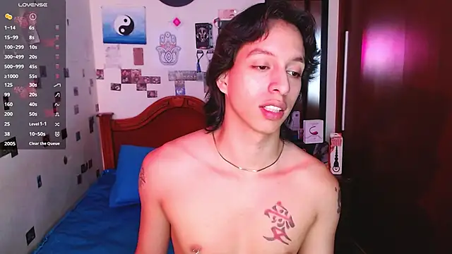 DannyPhantom555 online show from October 1, 6:03 pm