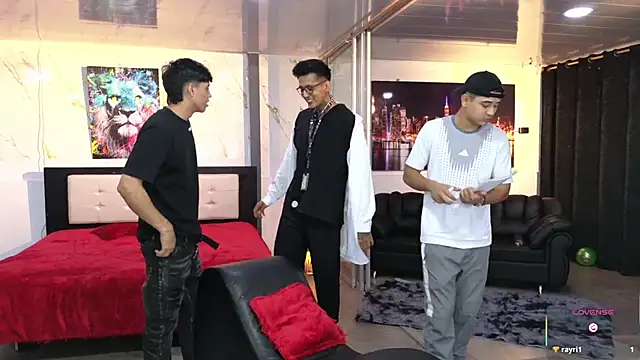 Playhardsex  online show from April 10, 11:31 pm