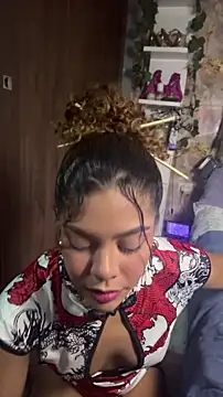 Snapshot of hannachris- chatting on May 18, 12:07 am hannachris- online show from May 18, 12:07 am