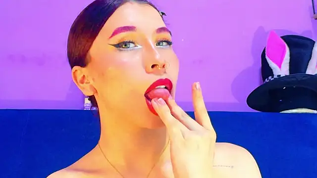 CristalRose online show from April 21, 5:17 pm