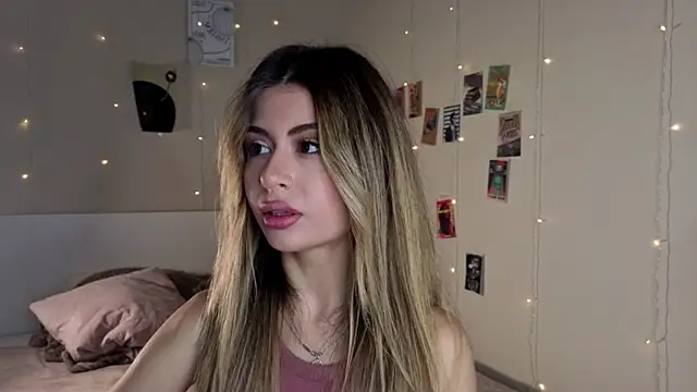 GeorginaHarn online show from October 22, 8:14 am