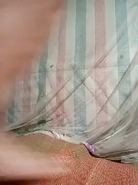 Love-Mama33 online show from April 20, 10:33 pm