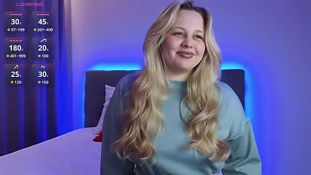 Snapshot of Estella_Elwood chatting on October 4, 5:44 pm Estella Elwood online show from October 4, 5:44 pm