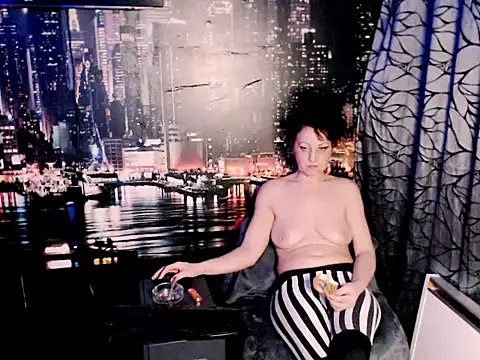 AMOURSWEET2025 online show from October 31, 3:35 pm