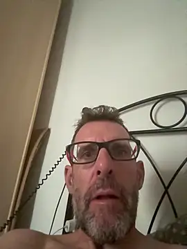 Snapshot of gigolobcn chatting on September 8, 5:23 pm gigolobcn online show from September 8, 5:23 pm