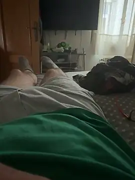 Snapshot of gigolobcn chatting on November 17, 2:45 pm gigolobcn online show from November 17, 2:45 pm