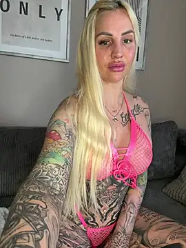 CoraDiamond online show from March 31, 11:43 am