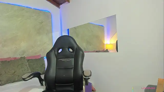  kanela anderson online show from November 3, 2:07 pm