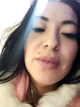 angelicroose2 online show from April 1, 7:31 am