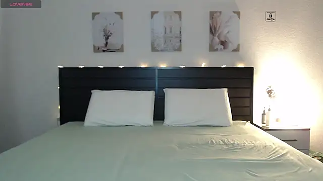 BL0NDE babe online show from April 5, 3:36 am