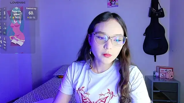 Snapshot of daihanae_2 chatting on September 9, 11:26 pm daihanae 2 online show from September 9, 11:26 pm