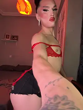 lacattiva online show from September 15, 7:36 pm