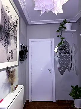 lacattiva online show from November 27, 8:33 pm