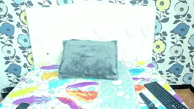 Snapshot of ValentinaKlean chatting on November 21, 4:44 am ValentinaKlean online show from November 21, 4:44 am