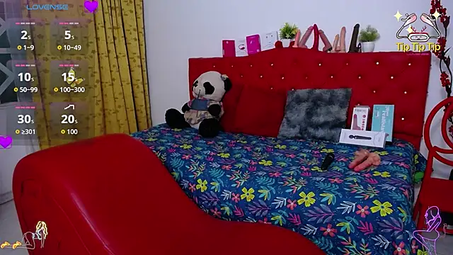 thalia mills19 online show from July 25, 1:36 am