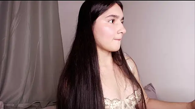 Snapshot of dulceangel__ chatting on October 20, 4:02 am dulceangel   online show from October 20, 4:02 am