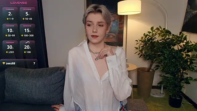 Snapshot of OdelynaAsp chatting on November 14, 1:10 pm OdelynaAsp online show from November 14, 1:10 pm