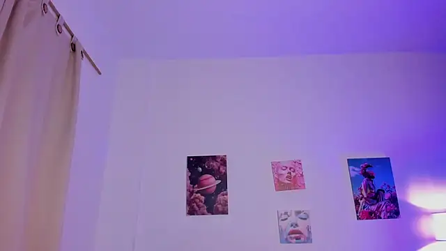 mia purplee online show from September 25, 3:21 am