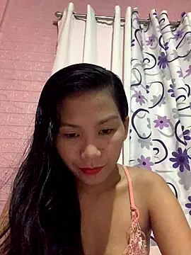 Snapshot of Cleo17 chatting on September 13, 12:27 pm Cleo17 online show from September 13, 12:27 pm