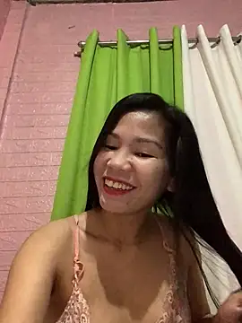 Snapshot of Cleo17 chatting on April 26, 2:48 pm Cleo17 online show from April 26, 2:48 pm