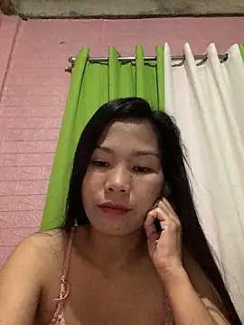 Snapshot of Cleo17 chatting on May 11, 2:12 pm Cleo17 online show from May 11, 2:12 pm