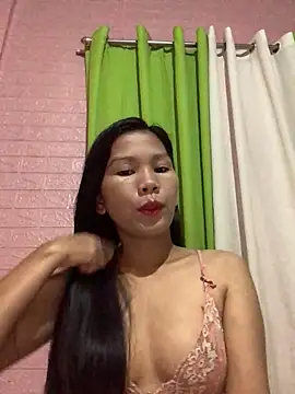 Snapshot of Cleo17 chatting on June 10, 2:05 pm Cleo17 online show from June 10, 2:05 pm