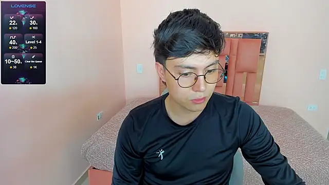 Snapshot of sexydany_ chatting on October 24, 12:30 am sexydany  online show from October 24, 12:30 am