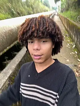 Snapshot of Alexis_Spicter chatting on September 27, 2:33 pm Alexis Spicter online show from September 27, 2:33 pm