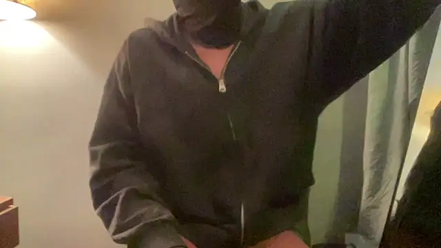 Snapshot of benpav chatting on November 29, 10:18 am benpav online show from November 29, 10:18 am