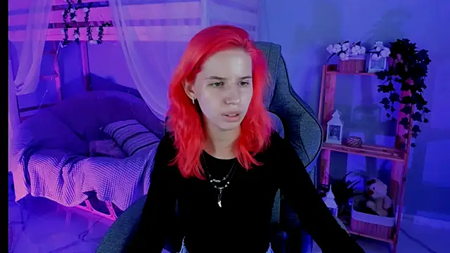 Snapshot of NitaNihil chatting on September 8, 5:12 pm NitaNihil online show from September 8, 5:12 pm