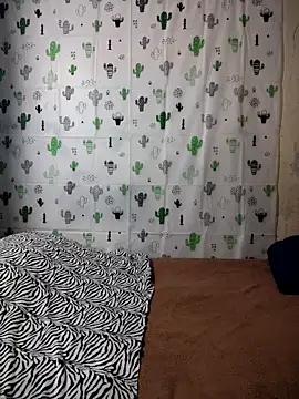 Snapshot of Avannay chatting on October 2, 12:06 am Avannay online show from October 2, 12:06 am