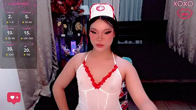 Snapshot of IamRaeganDolls69 chatting on October 30, 1:07 am IamRaeganDolls69 online show from October 30, 1:07 am