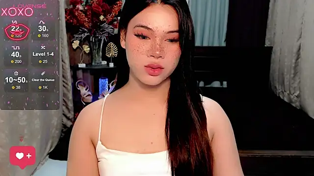 Snapshot of IamRaeganDolls69 chatting on November 25, 12:32 am IamRaeganDolls69 online show from November 25, 12:32 am