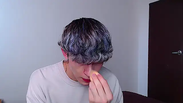 john vichenso online show from November 18, 9:08 pm