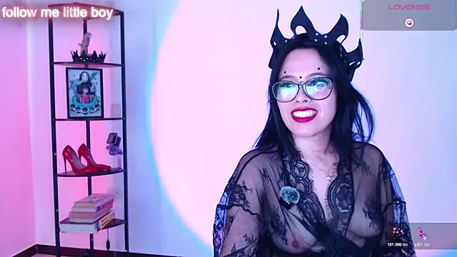 girldom online show from January 16, 9:19 pm