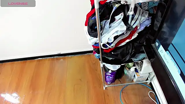 Britany montiel online show from April 21, 7:06 pm