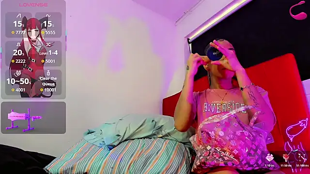 Britany montiel online show from April 22, 7:04 pm