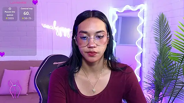 artemiss tay online show from September 25, 7:17 pm