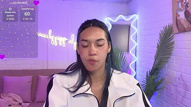 artemiss tay online show from October 8, 7:11 pm