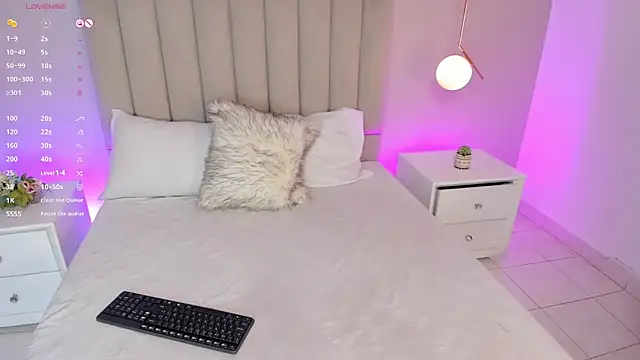 Dani rosse  online show from September 24, 1:14 pm