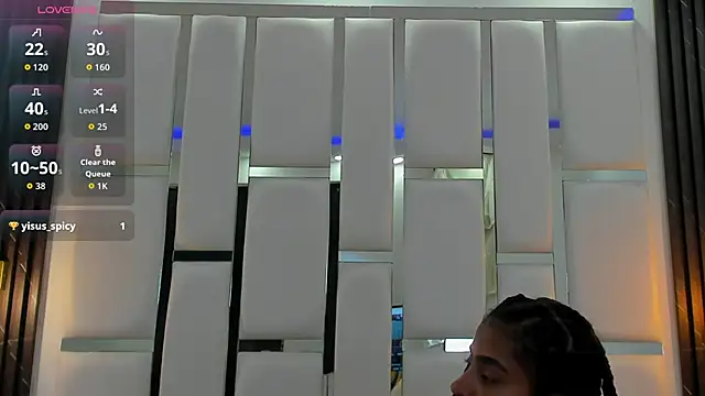 Snapshot of sarah_ashbourne chatting on October 25, 3:36 am sarah ashbourne online show from October 25, 3:36 am