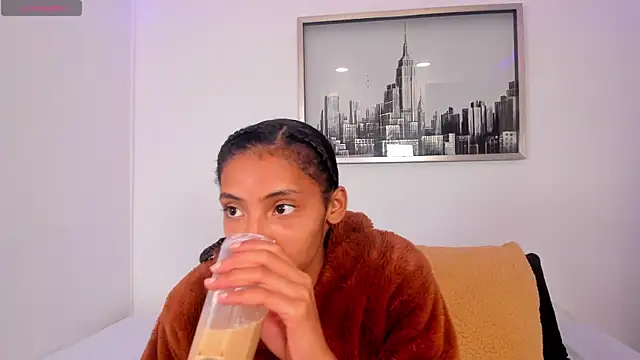 Snapshot of sarah_ashbourne chatting on November 17, 1:50 pm sarah ashbourne online show from November 17, 1:50 pm