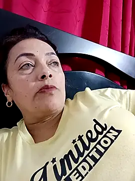 Lady 16 online show from November 9, 11:58 pm