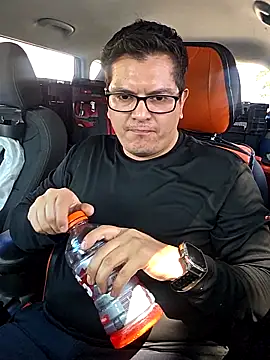 Snapshot of lucho8690 chatting on September 13, 6:08 pm lucho8690 online show from September 13, 6:08 pm