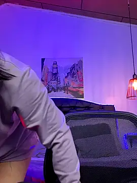 Snapshot of Eymmy_24 chatting on October 11, 11:42 am Eymmy 24 online show from October 11, 11:42 am