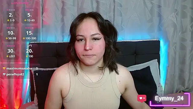 Snapshot of Eymmy_24 chatting on October 26, 11:53 pm Eymmy 24 online show from October 26, 11:53 pm