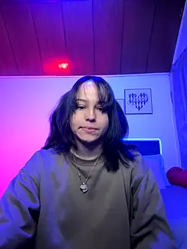 Snapshot of Eymmy_24 chatting on November 13, 1:59 am Eymmy 24 online show from November 13, 1:59 am