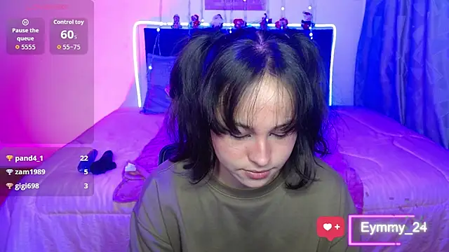 Snapshot of Eymmy_24 chatting on November 18, 2:50 am Eymmy 24 online show from November 18, 2:50 am