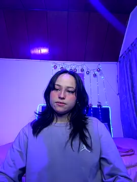 Snapshot of Eymmy_24 chatting on November 24, 4:23 am Eymmy 24 online show from November 24, 4:23 am